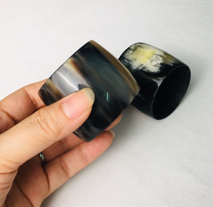 Rond de serviette en corne de buffle Véritables ronds de serviette en corne de boeuf Anneaux de serviette en corne véritable d'Inde - Product Image 1