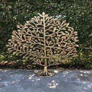 Árbol de latón abstracto, Decoración de mesa de metal, estilo de decoración para el hogar y la fiesta de Arte Industrial, agrega un aspecto extra a tu espacio - Product Image 1