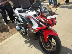 Moto sportive Bajaj Pulsar 200SS 1000-1500cc Moteur à balais à vendre - Product Image 2