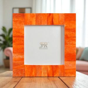 Cadre photo en os incrusté orange vibrant fait à la main, design rectangulaire moderne, options personnalisables pour une décoration élégante de table, de mur ou de maison - Product Image 6