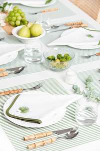 Servilletas de cena de algodón 100% de estilo moderno Bordes bordados hechos a mano personalizables 40x40cm para uso en el hogar y restaurante - Product Image 2