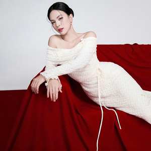 Adecuado para salir y asistir a fiestas Vestido largo con hombros descubiertos con lazo en la cintura para favorecer la figura al por mayor - Product Image 2