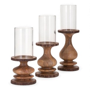 Ensemble de bougeoirs en bois brun foncé faits à la main avec un design classique tourné pour une décoration élégante de la maison et de la table - Product Image 2