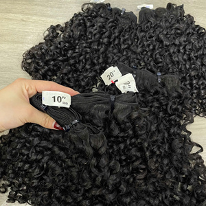 Cheveux naturels de couleur personnalisée en gros, avec dentelle HD transparente, cheveux humains vietnamiens de luxe bouclés Pixie - Product Image 4