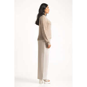 เสื้อคาร์ดิแกนสไตล์เกาหลีสำหรับผู้หญิง ทรงปกติ ชุดเสื้อกันหนาวพร้อมโลโก้ด้านหน้า รุ่น WM-SWT-WS24-133 - Product Image 3