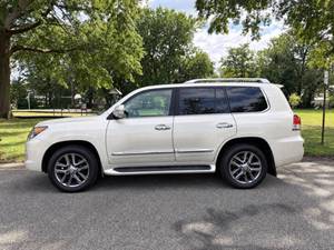Lexus LX 570 d'occasion 2015 à prix bas à vendre - Product Image 5