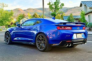 Chevrolet Camaro ZL1 Coupé 2017 usado en excelentes condiciones, 13 mil millas. - Product Image 1