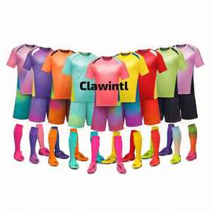 Conjuntos de uniformes de fútbol de fabricante al por mayor hechos a mano para materiales transpirables de alto rendimiento conjuntos de ropa deportiva atlética 2025 - Product Image 4