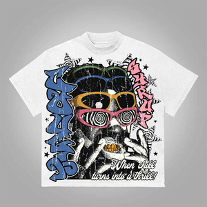 Maquette GRATUITE T-shirt en coton imprimé DTG personnalisé avec motif vintage pour homme, style streetwear oversize décontracté à manches courtes, unisexe - Product Image 1