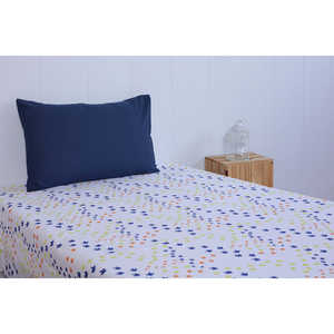 Parures de draps et de taies d'oreiller Premium Footprints pour le confort et le style - Product Image 3