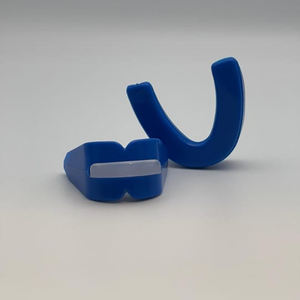 Safe T Guard Protección dental doble Protectores bucales suaves y cómodos Tamaños para jóvenes y adultos-Producto de boxeo seguro - Product Image 2