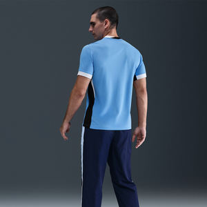 Kit de football maillot de football Uruguay 2026 coupe du monde personnalisé été transfert de chaleur imprimé 100% Polyester antibactérien séchage rapide - Product Image 5