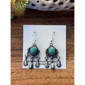 Pendientes Colgantes Betta Lee Kingman de Turquesa y Plata de Ley en Forma de Gota de Agua, Diseño Elegante - Product Image 5