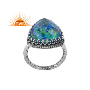 Anillo apilable de piedras preciosas de ópalo de fuego verde sintético de plata de ley oxidada de la mejor calidad, fabricante de joyería personalizada - Product Image 1