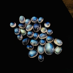 Cabujones de piedra lunar arcoíris de Fuego Azul Natural, collar de cristal semiprecioso pulido a mano, fabricación de cabinas de joyería al por mayor a granel - Product Image 5