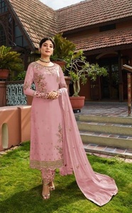 Vente en gros pakistanaise cousue robe lourde fausse georgette avec broderie papillon net travail tenue de soirée Salwar costume collection - Product Image 6
