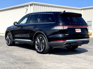 2023 lincol-n นักบินสำรอง AWD ใช้กับล้ออัลลอยด์เบาะหนังระบบนำทางสตาร์ทด้วยรีโมท - Product Image 2