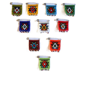 Broches hechos a mano de aspecto vintage con bordado de cuentas y trabajo con cuentas Broche de cuentas de semillas de estilo bohemio Bordado por glowin fashion - Product Image 1