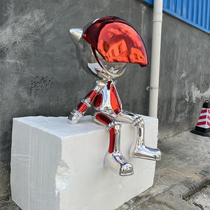 Statue de personnage de dessin animé en fibre de verre grandeur nature, garçon cool assis avec casque, style cyberpunk, pour vitrine de magasin - Product Image 3