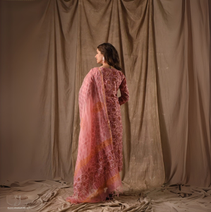 Vente en gros NEETA CREATION Ensemble Kurti moderne à séchage rapide toutes saisons Pantalon confortable Dupattas fluide pour la vente au détail en vrac - Product Image 3