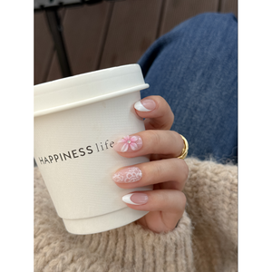 Faux ongles en dentelle rose pâle, design chic avec une touche de rose pour un look féminin - Product Image 4