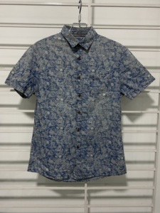 Camisa de algodón antiarrugas 100% de manga corta para hombre diseño personalizado de calidad premium AOP de popelina transpirable con estampado de estilo vintage - Product Image 2