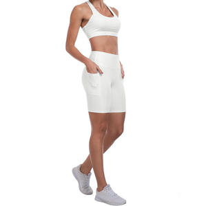 Pantalones cortos de Yoga de cintura alta para mujer con bolsillos laterales Diseño de cintura en V Pantalones de fitness para levantamiento de cadera para correr Deportes Patrón sólido - Product Image 3