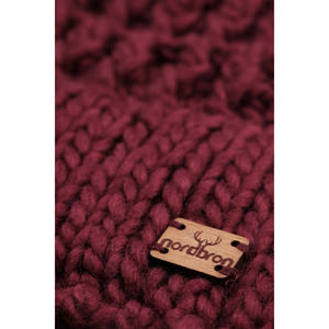 Bonnet Ennia rouge pour femmes et filles avec logo détail hiver plié Design basique et uni pour un usage quotidien Matériau acrylique - Product Image 2