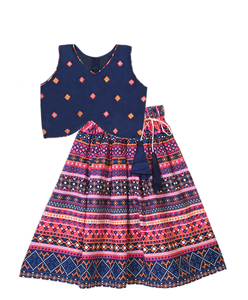 ชุดเลเฮนกาโชลีแบบดั้งเดิมสำหรับเด็ก สีน้ำเงิน ยี่ห้อชอริยัม แฟชั่น |   ชุดสำเร็จรูปแบบยาวถึงพื้นสำหรับงานแต่งงานและงานเลี้ยง - Product Image 1