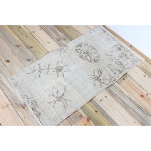 Tapis vintage 2,1 x 3,8 pieds, petit tapis turc, tapis en laine vert et marron à motifs floraux - Product Image 2