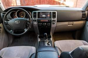 รถยนต์มือสอง พวงมาลัยซ้าย/ขวา ปี 2008 โตโยต้า ฟอร์จูนเนอร์ SR5 4x4 - Product Image 2