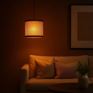 Lustre en bambou exquis construit à partir de matériaux naturels durables offrant une lumière décorative unique - Product Image 5