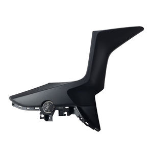 XMAX 125-300-400 Garde-boue inférieur gauche en plastique BL1F835J00P0 - Product Image 1