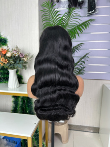 Perruque frontale en dentelle 5*5 à ondulations naturelles, 100% cheveux humains bruts, haute densité - Product Image 1