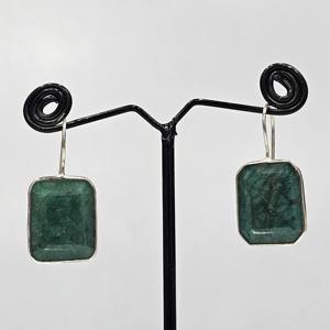 Boucles d'oreilles de créateur faites à la main en argent sterling 925 Unique chic à la mode excellente qualité teint émeraude pierres précieuses fêtes cadeaux - Product Image 1
