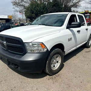 Dodge RAM 1500 Tradesman Crew Cab 4WD 2016, conduite à gauche, norme d'émission Euro IV - Product Image 1