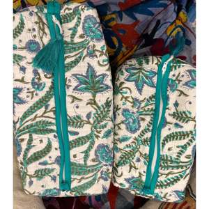 Bolsa Cosmética Bohemia Costera Grande con Cremallera, Estuche Bordado Ecológico Portátil con Patrón Costero para Gran Almacenamiento - Product Image 2