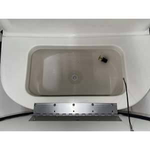 Caja y Bolsa de Pesca para Barcos Key West 2025 de 1720 CC - Product Image 3