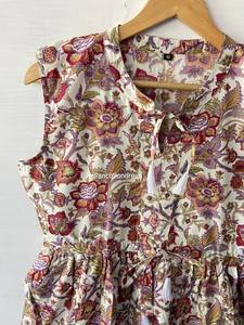 Robe sans manches en pur coton imprimé bloc pour femmes Nouvelle Collection Style doux avec taille naturelle lavable-Prix de gros - Product Image 3