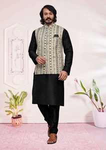 Ensemble Kurta Pyjama en Soie Pure pour Travail Intensif, Spécial Festival, Tenue Traditionnelle Indienne, Idéal pour les Événements Spéciaux et les Tenues Festives - Product Image 3