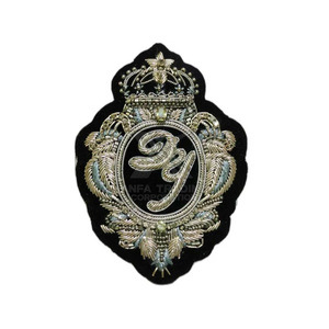 Badges brodés à la main en fil métallique Forces en gros patchs textiles brodés brillants tissu sergé pour les rangs uniformes personnalisés - Product Image 1