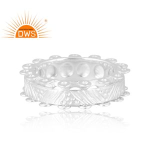 Anillo de banda de plata de ley 925 hecho a mano en India con el mejor diseño, joyería personalizada para mujer, regalo para ella - Product Image 3