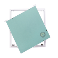 Trappe d'accès moderne amovible en plaque de plâtre avec cadre en aluminium pour l'entretien des systèmes CVC, l'entrée des électriciens et plombiers, chambre et cuisine