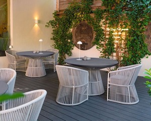 Conjunto de Muebles de Jardín Modernos de Ratán Resistente a los Rayos UV, Ecológicos, con Cojines Impermeables, para Hotel, Parque, Sala de Estar, Aplicaciones en Villas - Product Image 3