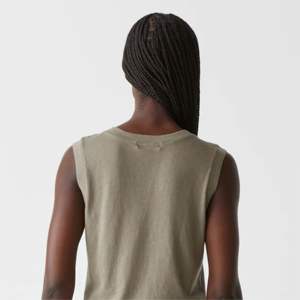 Haut court en dentelle élégant pour femmes-Design délicat et chic, idéal pour les fêtes et les occasions spéciales, disponible en plusieurs nuances - Product Image 6