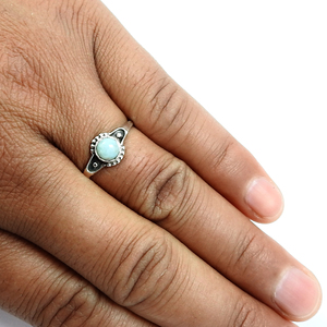 Piedra preciosa de Larimar Natural, anillo clásico de Plata de Ley 925 con forma redonda, diseño de pedido personalizado, fabricante de joyas, exportador indio - Product Image 4