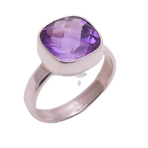 Bague classique artisanale en argent sterling 925 avec améthyste, bijou de haute qualité en pierre précieuse pour mariages, anniversaires et fêtes - Product Image 1