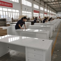 Bureau de direction moderne en L, finition laquée brillante, table d'ordinateur pour poste de travail de gestionnaire à domicile