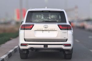 Mejor Oferta LandCruisers VXR 2026 |   Motor Híbrido de 3.5L |   SUV 4x4 con Todas las Opciones |   Sistema de Audio JBL |   Vehículo Familiar de Lujo - Product Image 5
