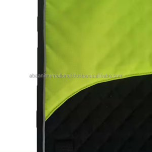 Tapis de selle matelassé en coton de qualité supérieure – Couverture de selle pour cheval bicolore |   Tapis de selle de luxe bicolore pour cheval – Conception en coton matelassé doux - Product Image 3